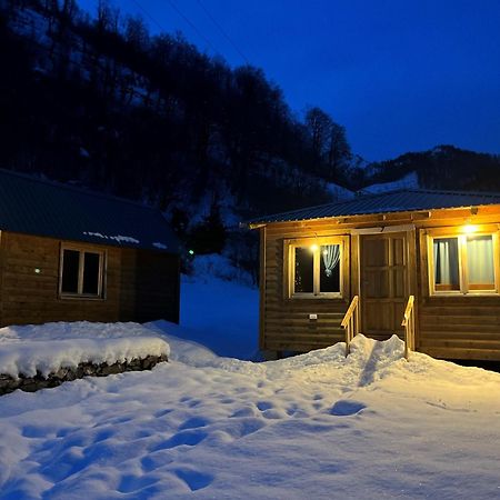 Kolasin Jabuka Bagian luar foto