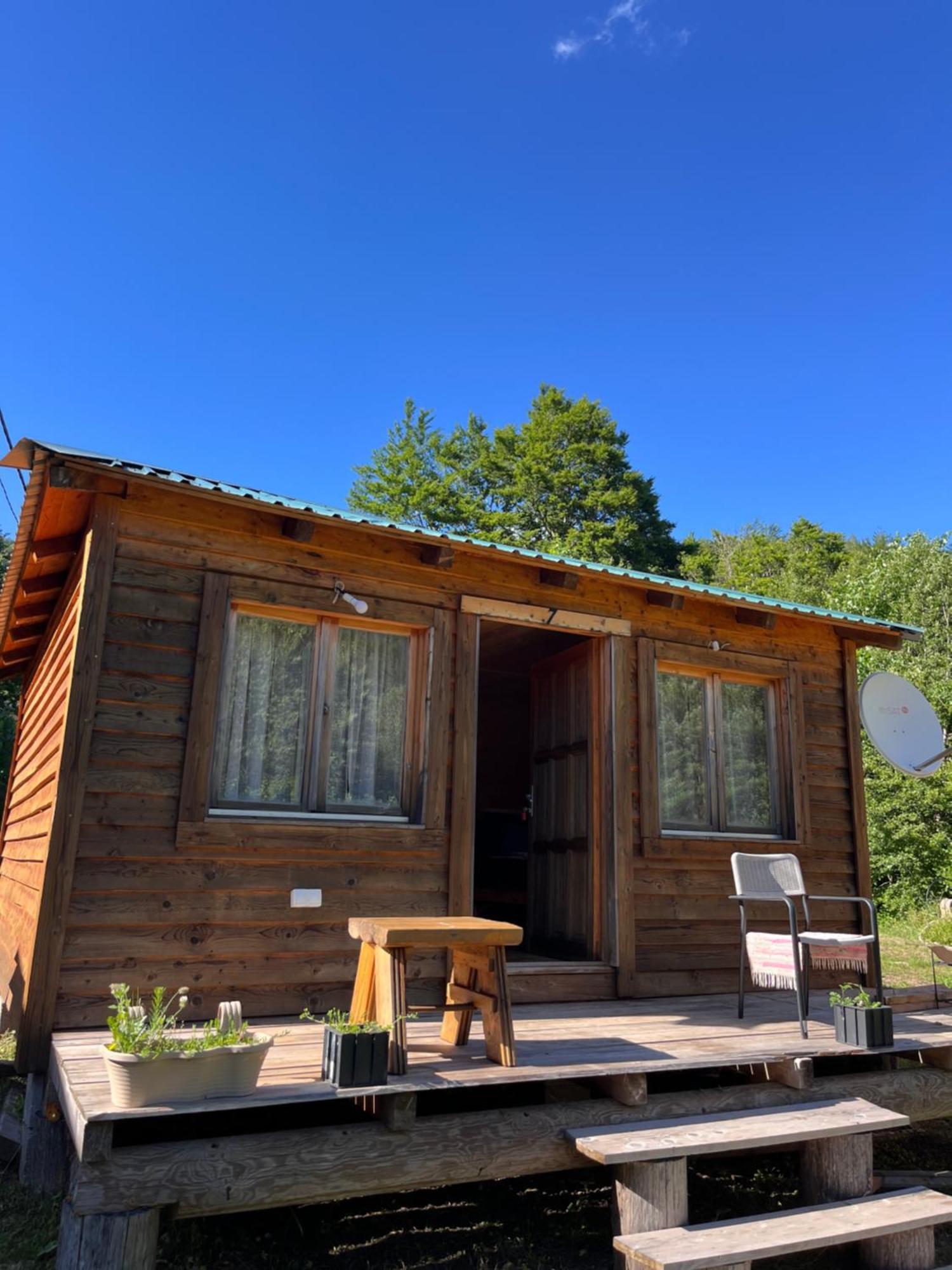 Kolasin Jabuka Bagian luar foto