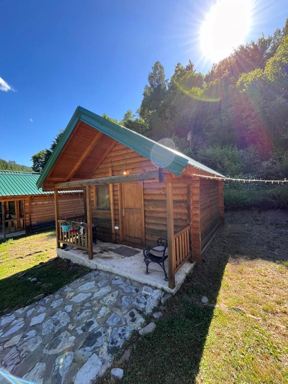 Kolasin Jabuka Bagian luar foto